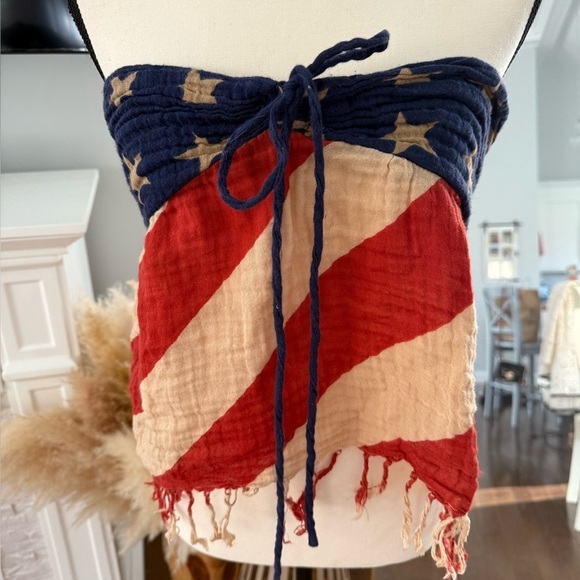 hippie laundry Tops - Hippie Laundry Navy Star Flag Top